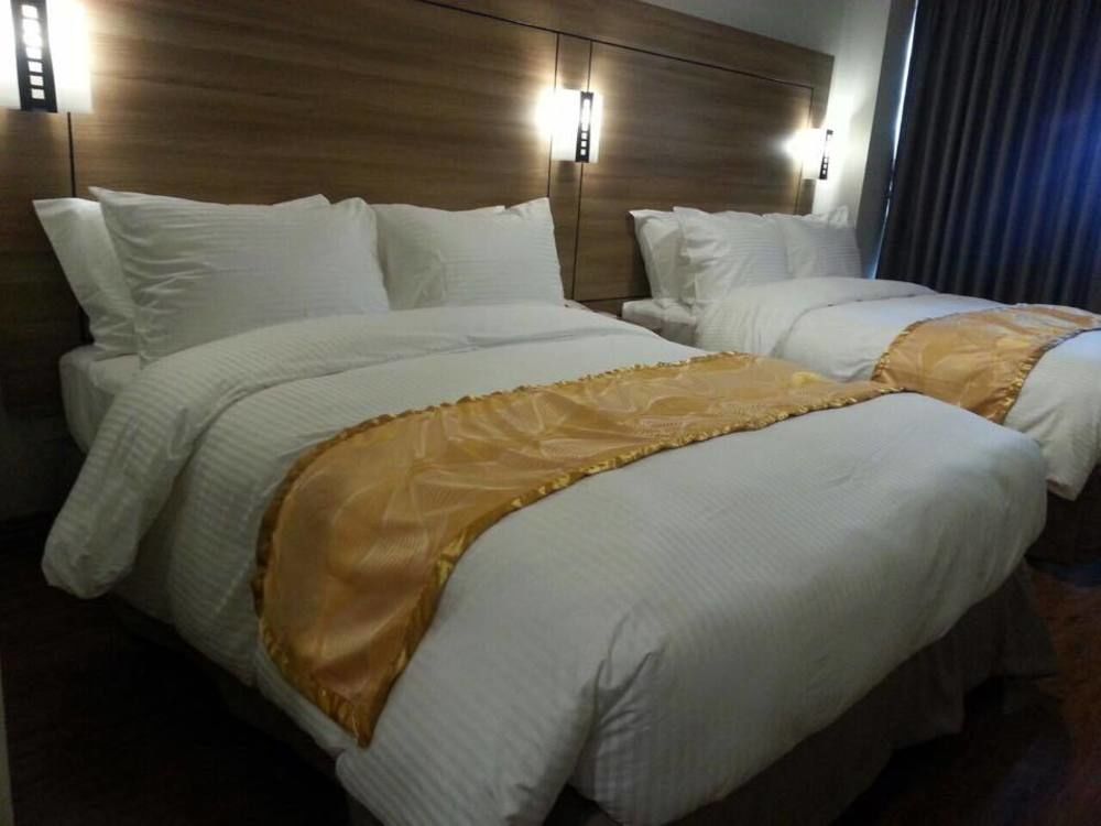 Vista Real Hotel Tagaytay City Dış mekan fotoğraf
