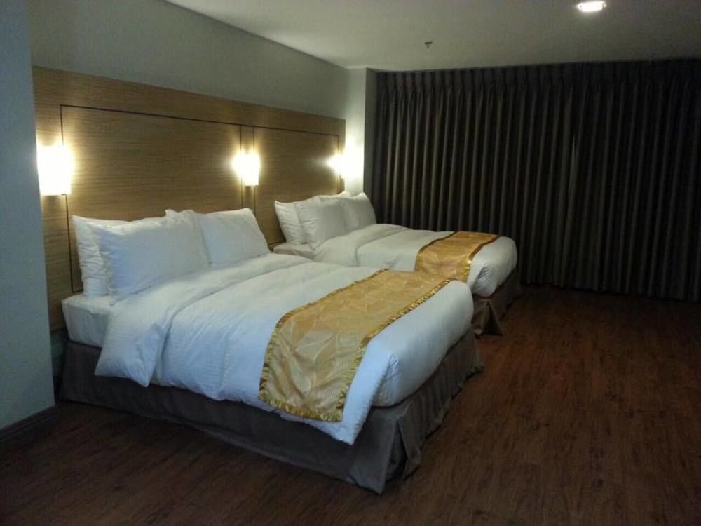 Vista Real Hotel Tagaytay City Dış mekan fotoğraf