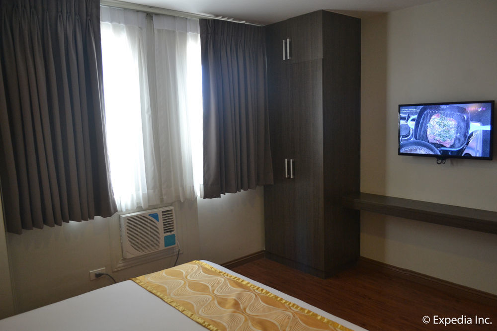 Vista Real Hotel Tagaytay City Dış mekan fotoğraf