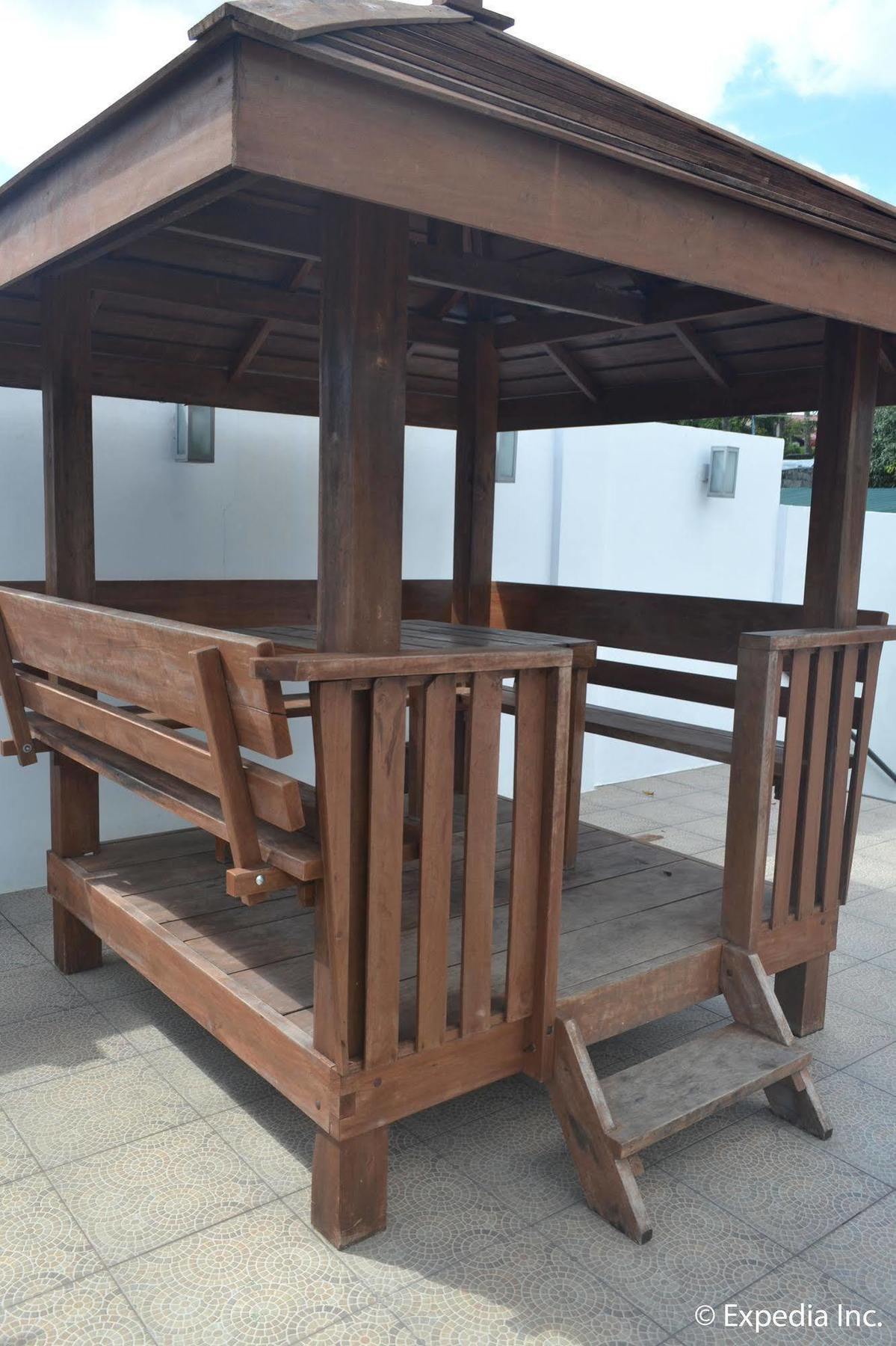 Vista Real Hotel Tagaytay City Dış mekan fotoğraf